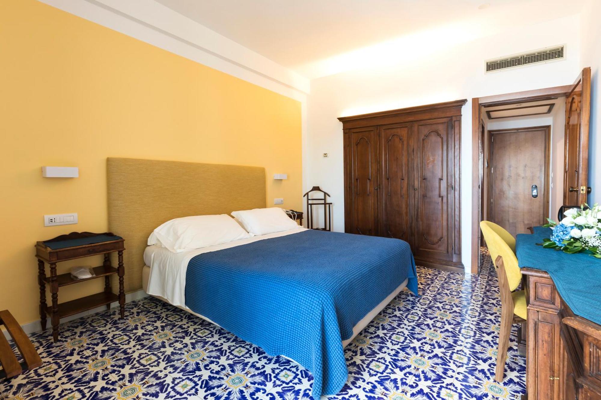 Grand Hotel Hermitage SantʼAgata sui Due Golfi Exteriér fotografie